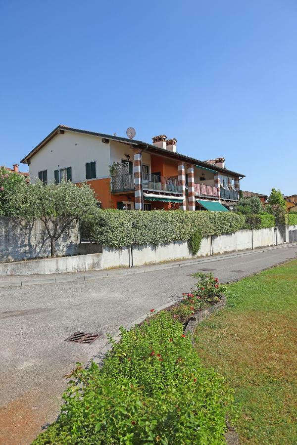 Casa Vacanze I Borghi Apartment Salionze Exterior photo